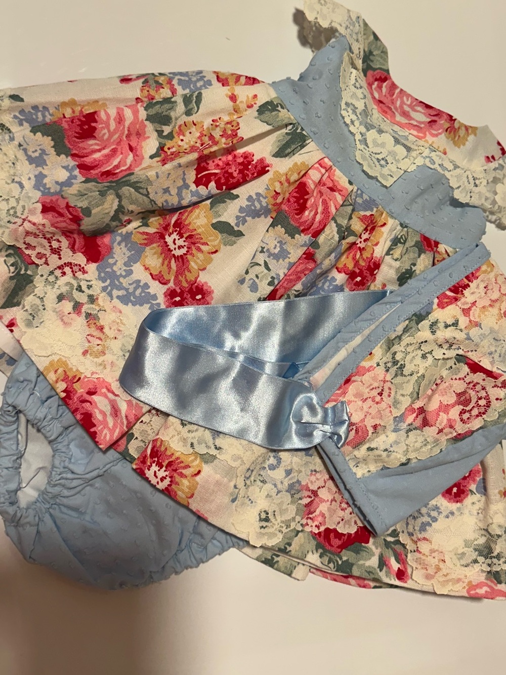 Sanchez de la Vega Baby Girl Floral Dress Bonnet Set 9M